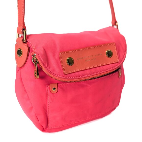 MARC by MARC JACOBS Bright Neon Nylon Shoulder Bag - Picture 1 of 16